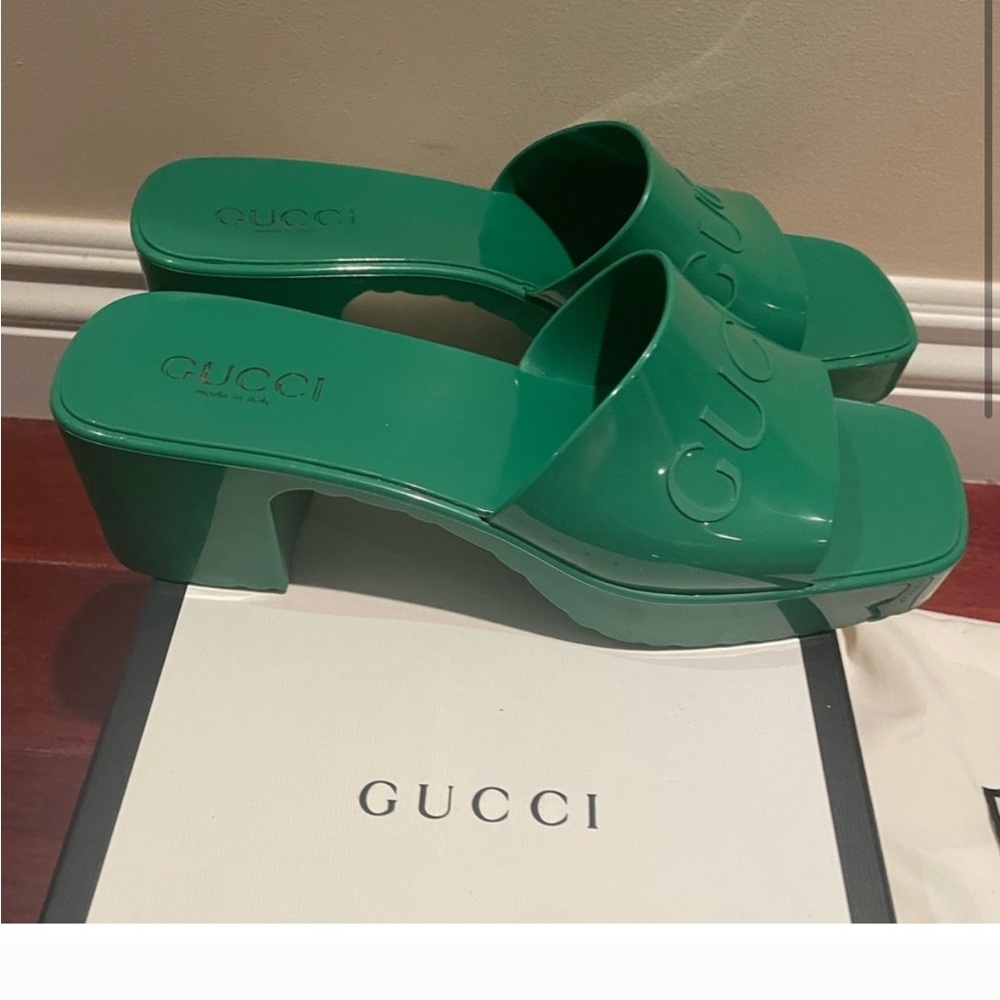Gucci Green Women's Slide Sandals